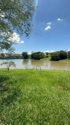 Lote com 838m2 no Campos do Conde Taubaté