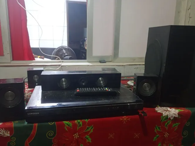 Home teather Samsung 850w USB HDMI 