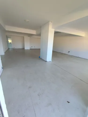 Ótima Sala no centro de Joinville 115 m2