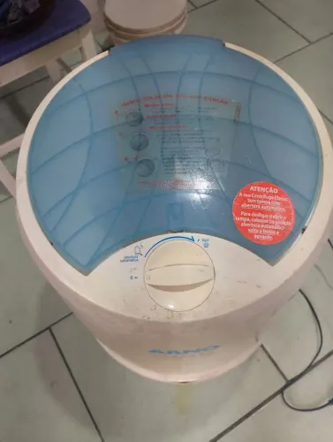 Centrífuga 127 volts