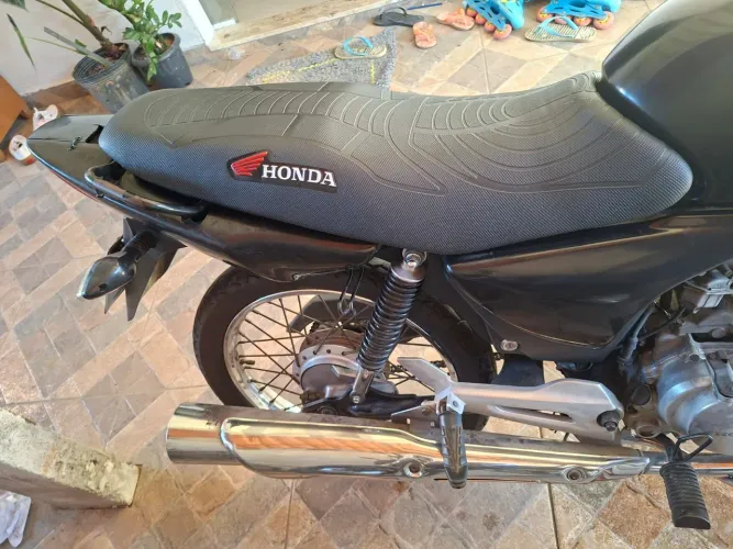 Moto 150  ESD 2008 em ótimo estado! 