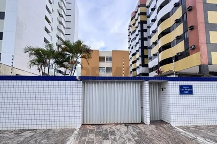 APARTAMENTO DE 80M² COM 2 QUARTOS PONTA VERDE - EDIFÍCIO LAS VEGAS