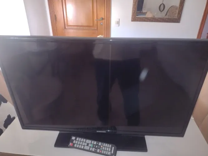 Tv 32 " semi nova 