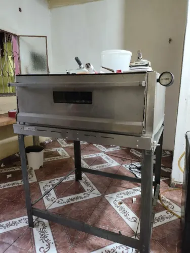 Vende-se forno