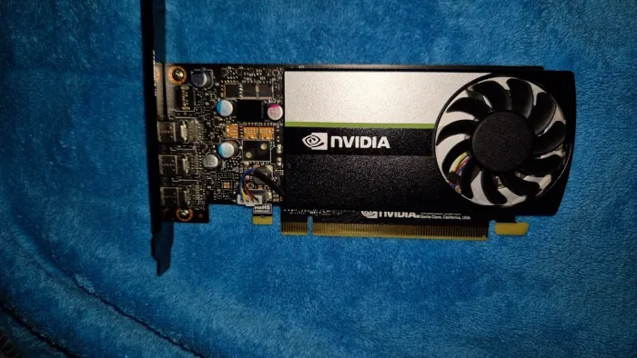 Placa de video nvidia T400