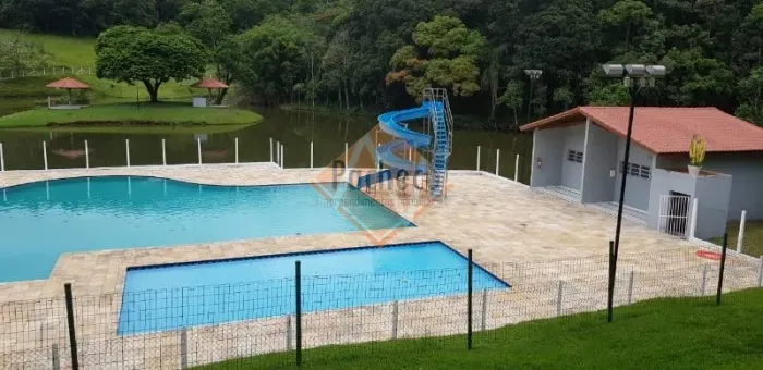 Sítio em Mogi das Cruzes, 408.000,00m², 25 chalés, palco para eventos, piscina, campo de f