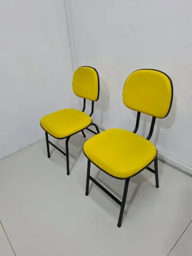 Cadeira fixa de escritório