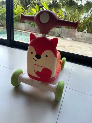 Skip Hop zoo triciclo patinete andador brinquedo cor Raposa