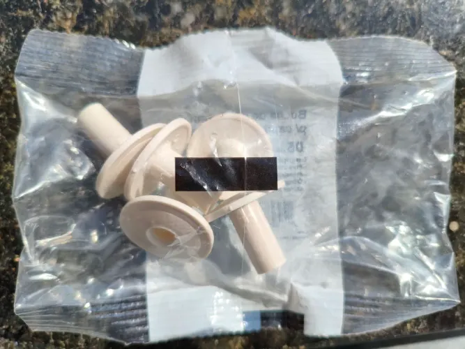 BUCHA DE PASSAGEM / ACABAMENTO PARA CABO COAXIAL RG6 E RG59 - KIT COM 5 UNIDADES