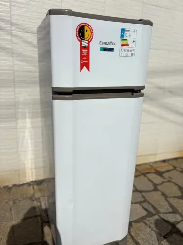 Geladeira branca