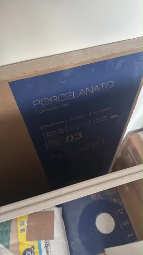 Caixa de Porcelanato Hangar Toronto (Portobello)