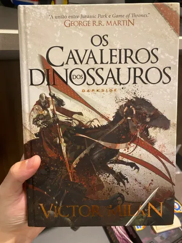 Os Cavaleiros dos Dinossauros - Victor Milan