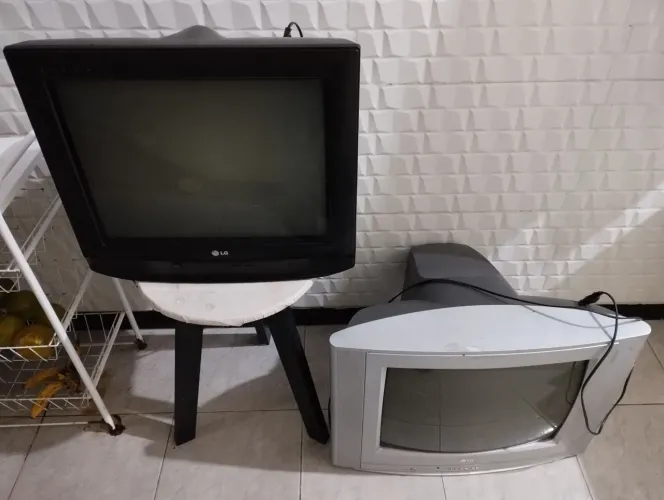 TVs de Tubo 21 Polegadas 250 Reais Cada Funcionando Perfeitamente 