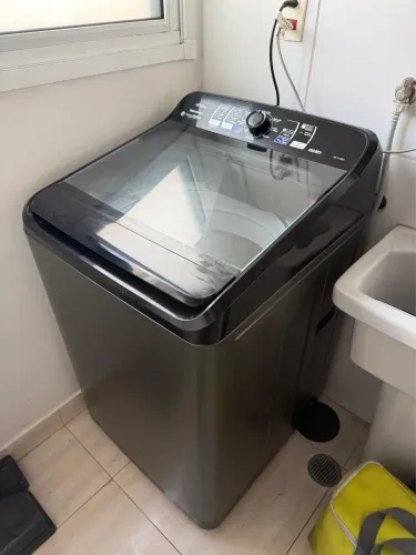 Máquina de lavar Panasonic