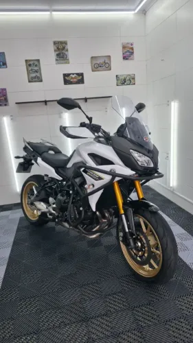 Yamaha MT-09 Tracer 900 GT 2025