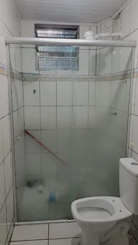 Vende-se box de vidro para banheiro