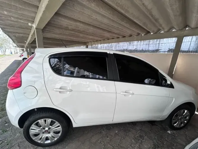Fiat Palio Essence Dualogic 1.6 Flex 16V 5P 2015