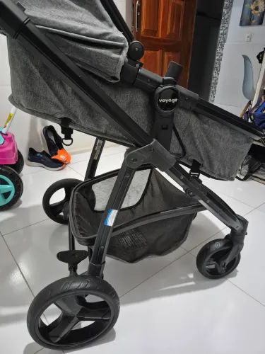 Carrinho  de Passeio  para bebê (até 15kg) cinza mesclado - Voyage