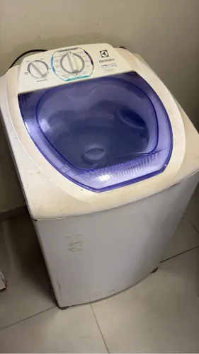Máquina de lavar roupas Electrolux 8kg