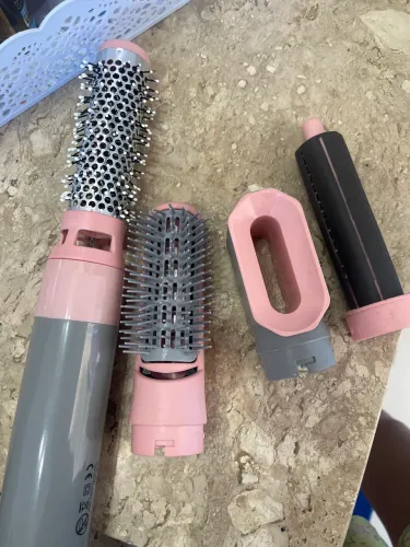Escova secadora com várias ponteiras