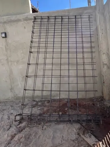 Estrutura de ferro para construção civil