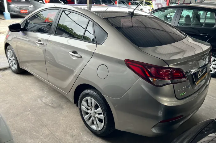 Hyundai HB20S C.plus/c.style1.0 Flex 12V Mec. 4P 2019