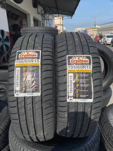 02 pneus 195/60/15 remolde Crystone (montagem grátis)