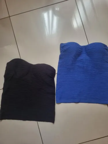 Blusas 1 azul/1 preta