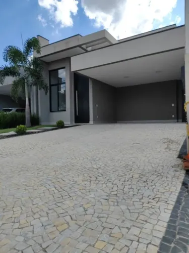 Casa à venda no condomínio Campos do Conde II em Paulinía-SP
