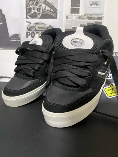 Hocks Puff Preto Refletivo Original + Cadarço extra 