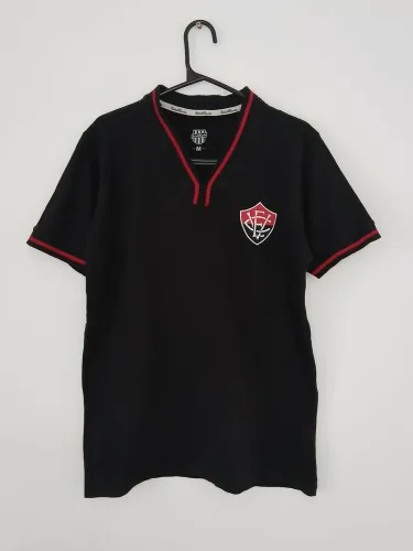 camiseta unissex retromania do vitória tamanho m