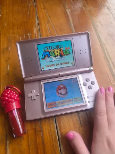 NINTENDO DS LITE CHANCE ÚNICA - PRA SAIR HOJE