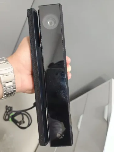 Kinect Xbox one pouco usado