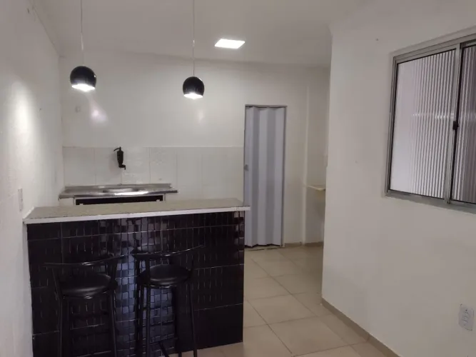 Aluga-se kitnet Piatã rua Manoel Galiza Condomínio só de Piatã