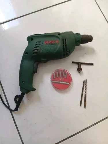 Furadeira bosch