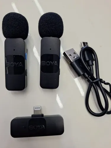 Microfone de lapela duplo Boya iOS