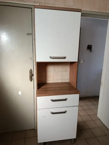 Armário pequeno MDF