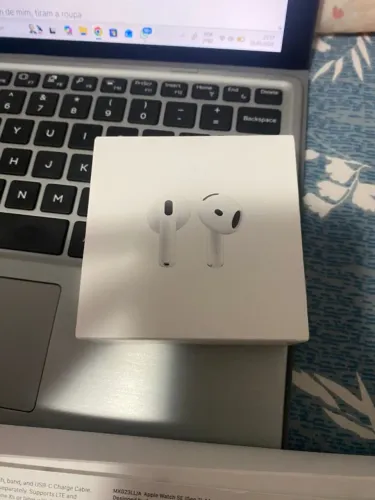 AirPods 4 - Modelo A3050