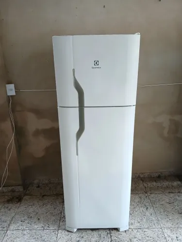 Geladeira Electrolux dúplex