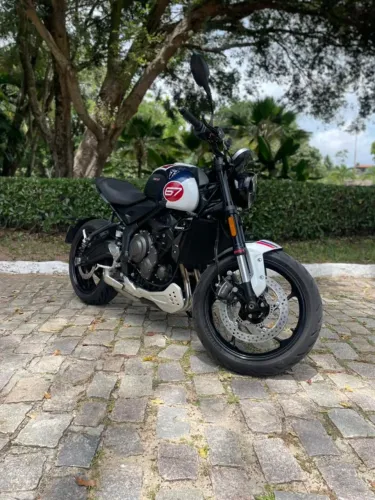 Triumph Trident Tribute 2025