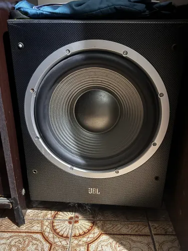 SUBWOOFER 12? JBL
