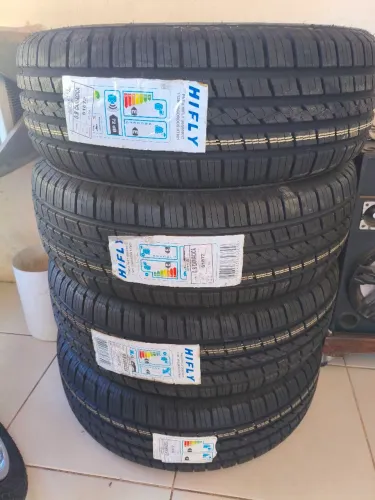 Pneu hifly novo 265/65/17
