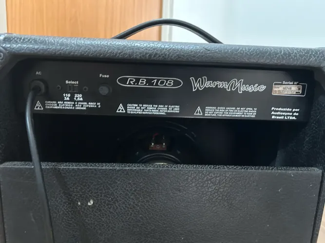 Amplificar para baixo Warm Music Rock Bass 108 