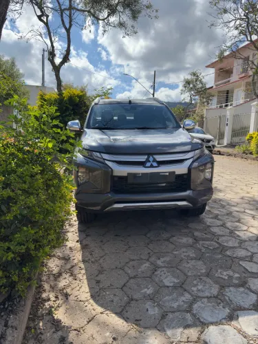 Mitsubishi L200 Triton Sport HPE-S 2.4 CD Dies. AUT 2022