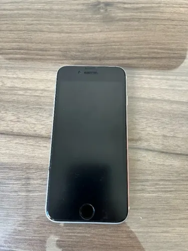 Iphone SE Modelo 2020, comprado em 2022, em excelente estado