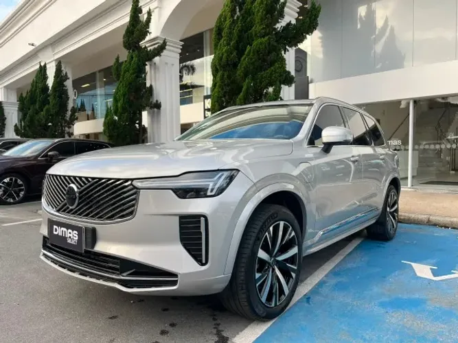 Volvo XC-90 T-8 Plus 2.0 AWD (híbrido) 2025