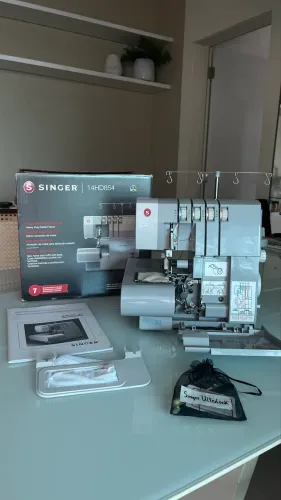 Overlock Singer 14HD854 