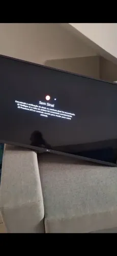 Vendo tv com defeito ( liga mais depois de algums minutos ela fecha a imagem)