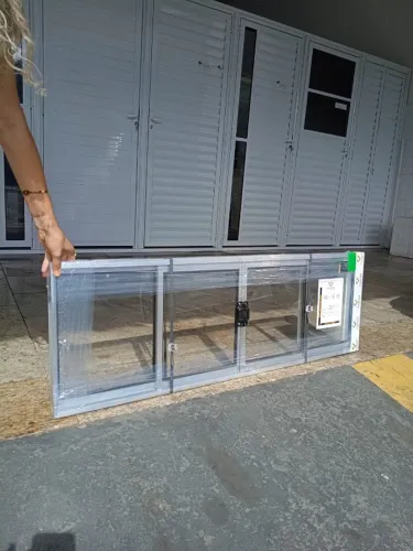 PROMOÇÃO JANELINHA 40X1.20 4 ABAS EM ALUMINIO NATURAL