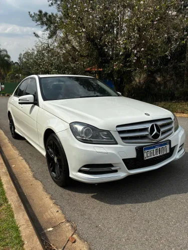 Mercedes-Benz C-200 CGI Avantgarde 1.8 16V 184cv Aut. 2014